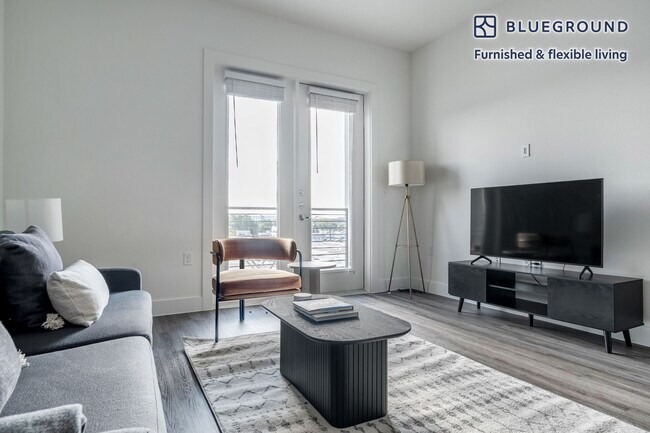 Photo - 212 W Highland Mall Blvd Unit SI FL2-ID199