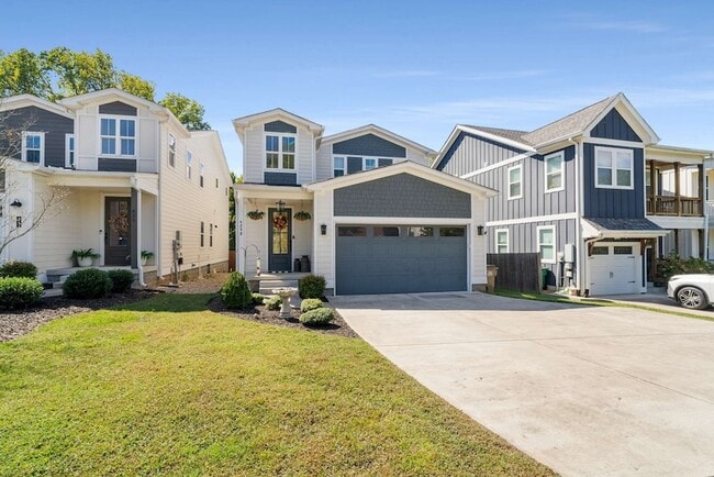 Photo - 429 Westboro Dr