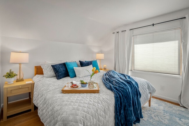 Photo - 2858 12th Ave W Unit GO FL1-ID1607392P
