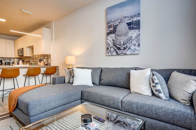 Photo - 5022 American Pkwy Unit ID1377404P