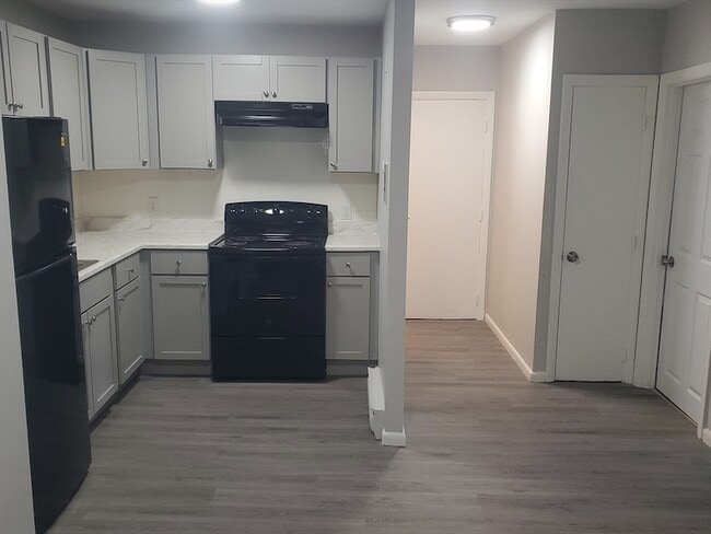 Photo - 760 Cummins Hwy Unit 26