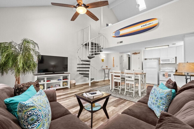 Building Photo - 1920 Bent Grass Dr Unit SI ID1492771P