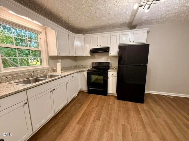 Photo - 1002 E Harnett St