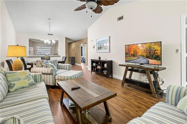 Photo - 741 Landover Cir