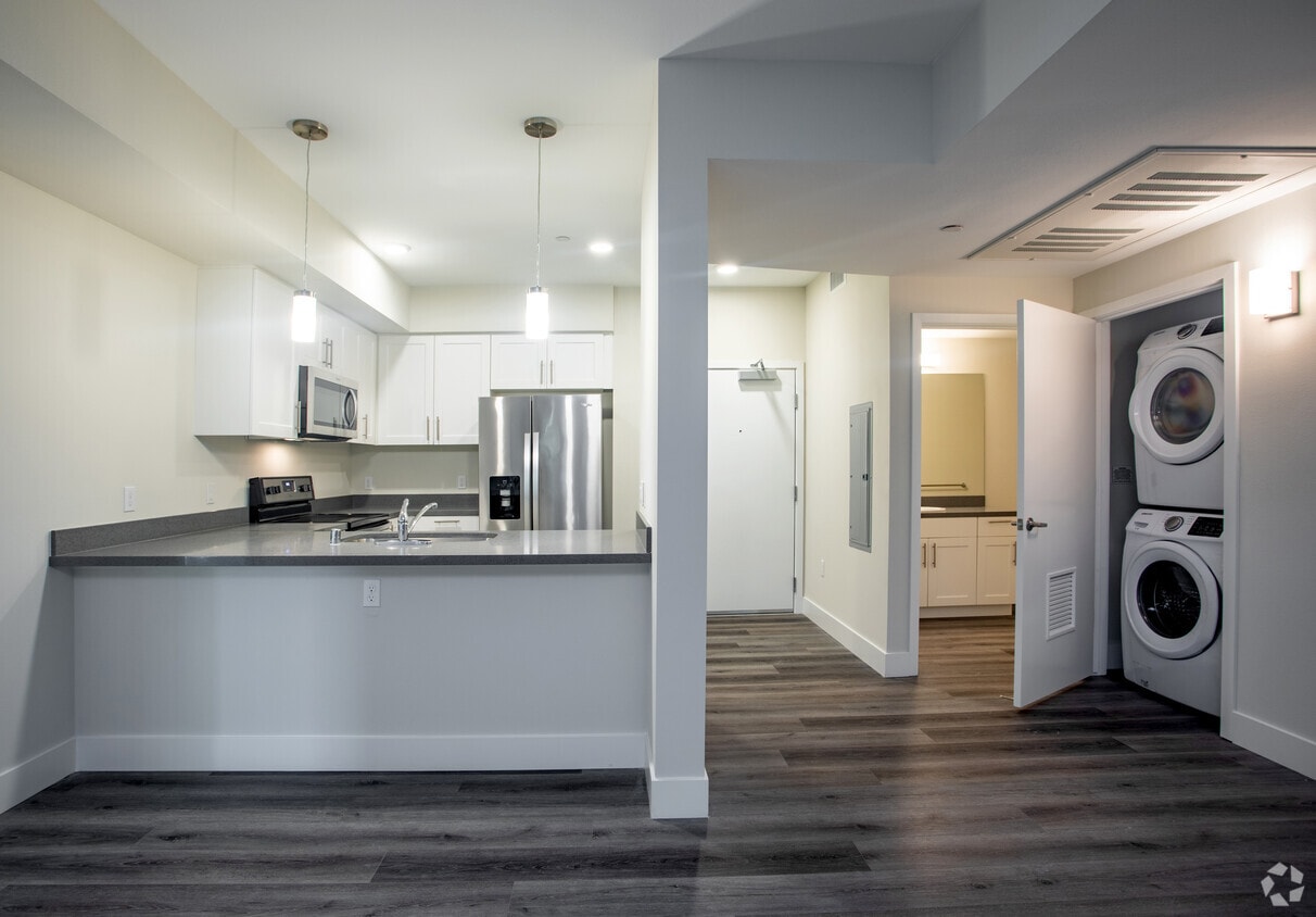 Floor Plan - 2BR 2BA - Unfurnished