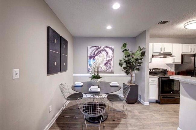 Photo - 200 Braehill Apartments