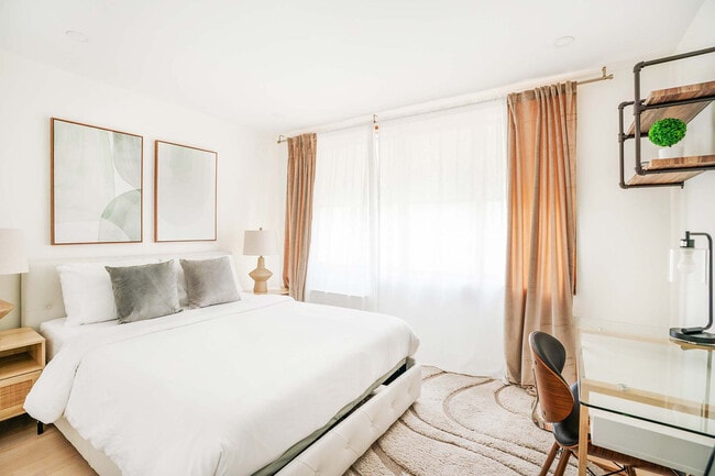 Photo - 244 E 75th St Unit FL5-ID1021824P