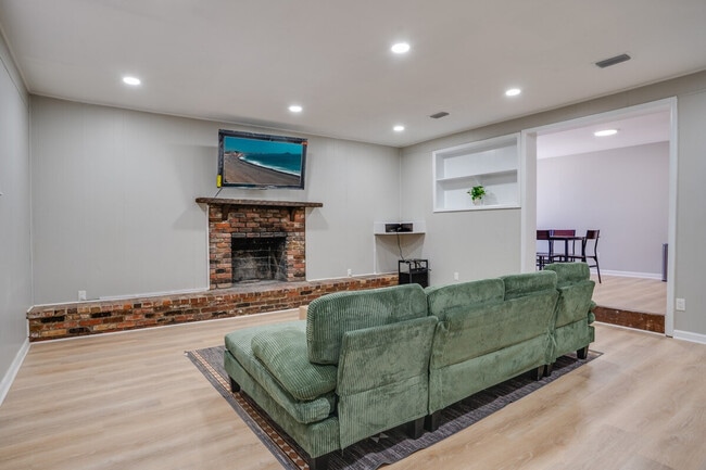 Photo - 214 Cactus St Unit ID1319928P