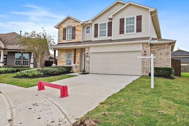 Building Photo - 14307 Pecan Maple Dr