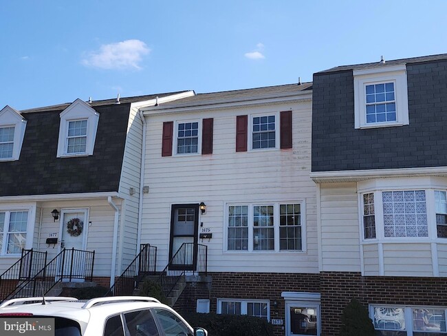 Photo - 1675 Ridgely Ct