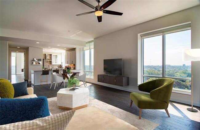 Photo - 205 12th St NE