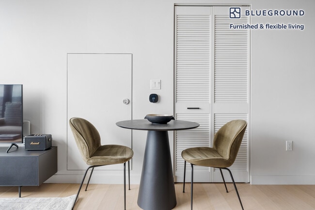 Photo - 30 Otis St Unit FL17-ID1374