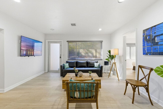 Photo - 6715 NE Miami Pl Unit ID1345377P