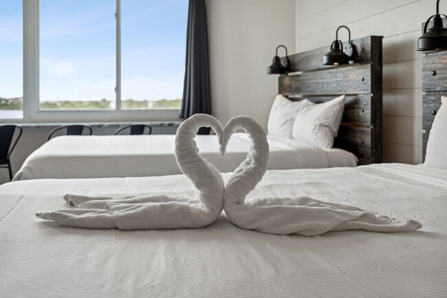 Photo - 8817 S Thomas Dr Unit SI FL7-ID1354965P