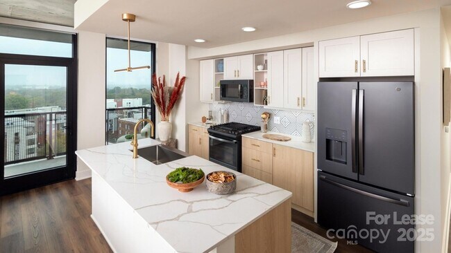 Photo - 124 E Kingston Ave Unit B2-B