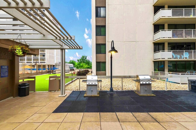 Photo - 320 23rd St S Unit FL8-ID1022535P