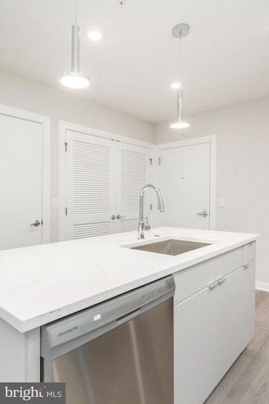 Photo - 3449 Scotts Ln Unit B414