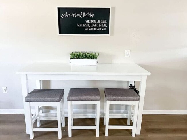 Photo - 38548 Naomi Ave Unit ID1234476P