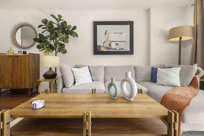 Photo - 15 St Marks Pl Unit ID1364129P