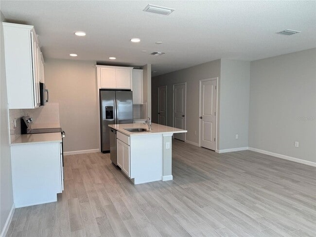 Photo - 14910 Harvest St