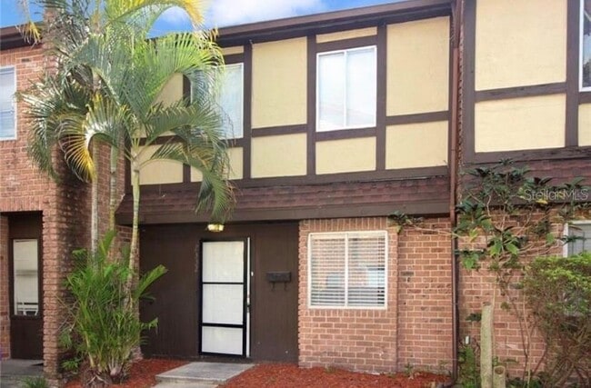 Building Photo - 2332 Huntington Green Ct Unit 7