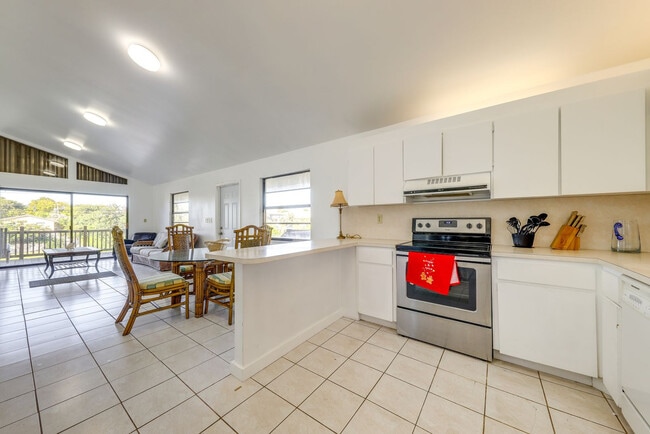 Photo - 115 Marina Ave Unit SI FL2-ID1546182P