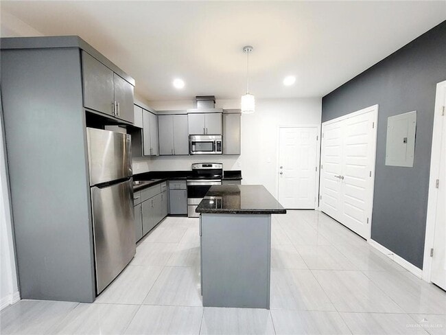 Photo - 2101 Taxco Ct Unit 4