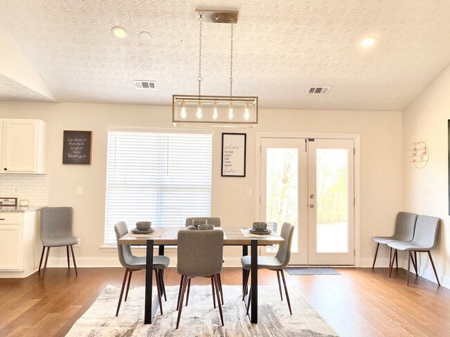 Photo - 4360 Todd Rd Unit ID1293239P