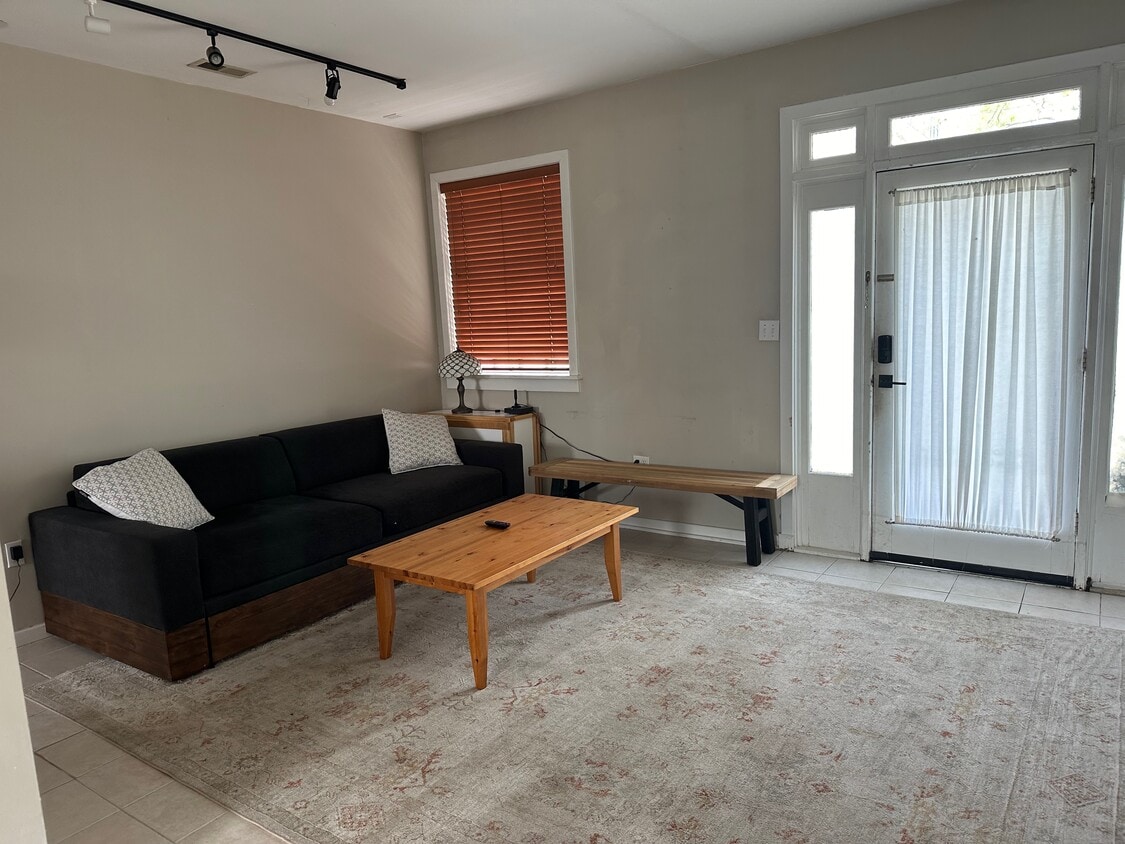 Floor Plan - 2 bedroom