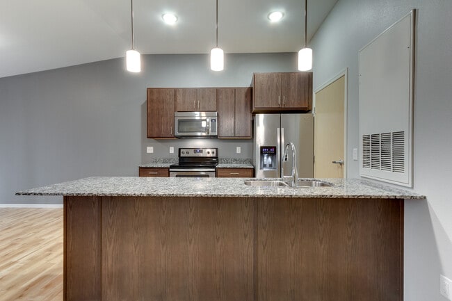 Photo - South Shore Landing