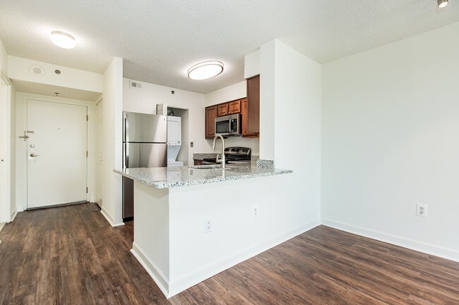 Photo - Lake Arbor Towers