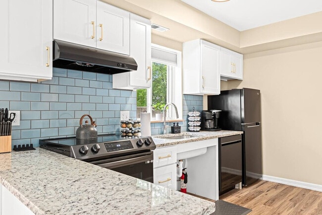 Photo - 18415 Sharon Ln Unit ID1054652P