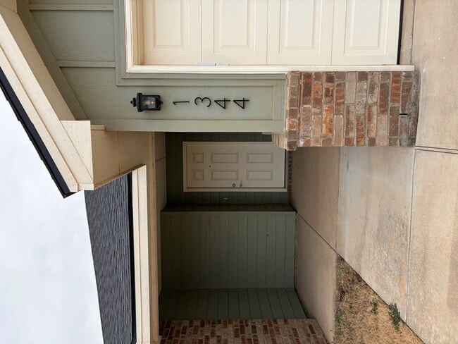 Photo - 1344 Bajada St