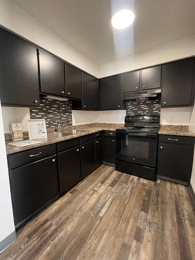 Floor Plan - One Bedroom Apartment With Poolside Balcony At ...