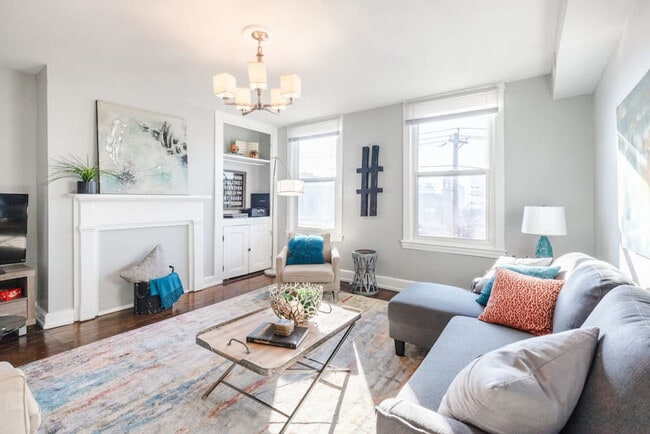 Photo - 424 Liberty Hl Unit ID1056033P