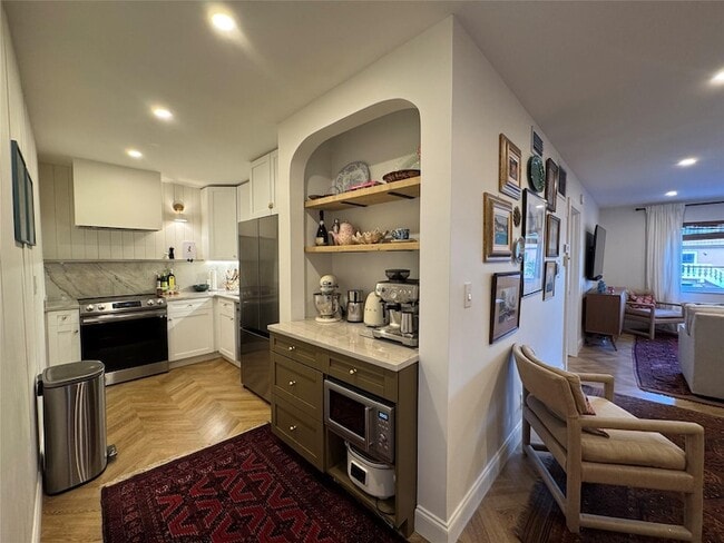 Photo - 9 NE 19th Ct Unit 211C