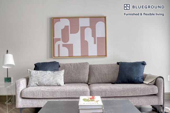 Photo - 3201 Esperanza Crossing Unit FL1-ID47