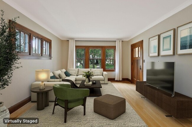 Photo - 2301 Benjamin St NE