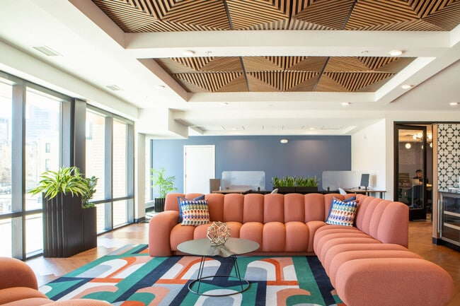 Photo - 1237 N Van Buren St Unit SI ID1379023P