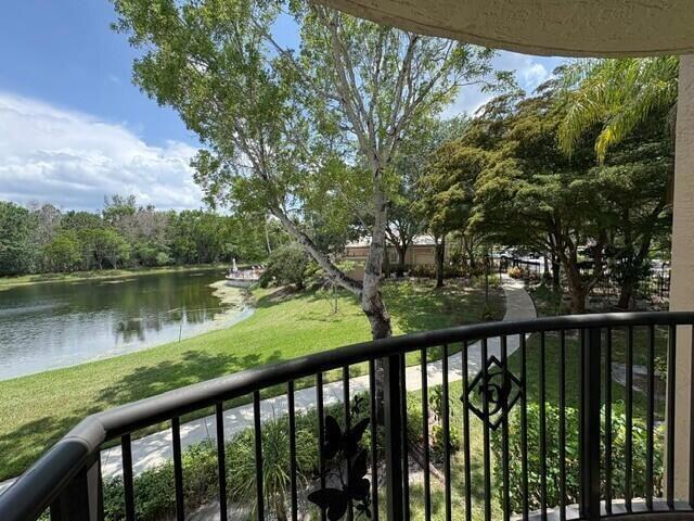 Photo - 100 Crestwood Ct N Unit 108