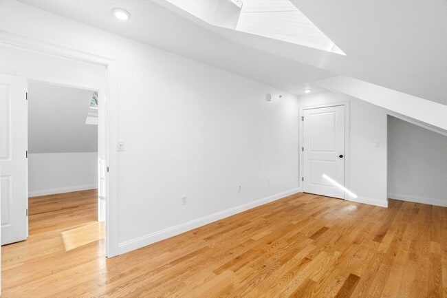 Photo - 1-3 Howard Place Unit 3 Unit 3
