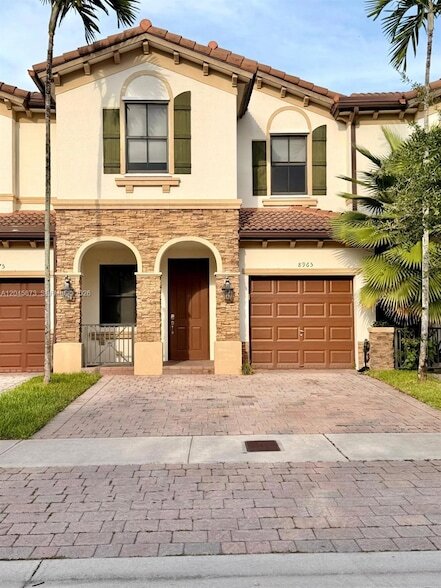 Building Photo - 8965 NW 98th Ave