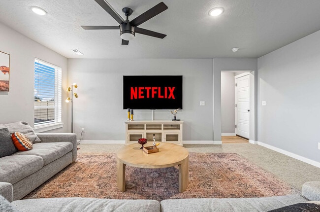 Photo - 5126 E Sylvan Hart Dr Unit ID1322143P