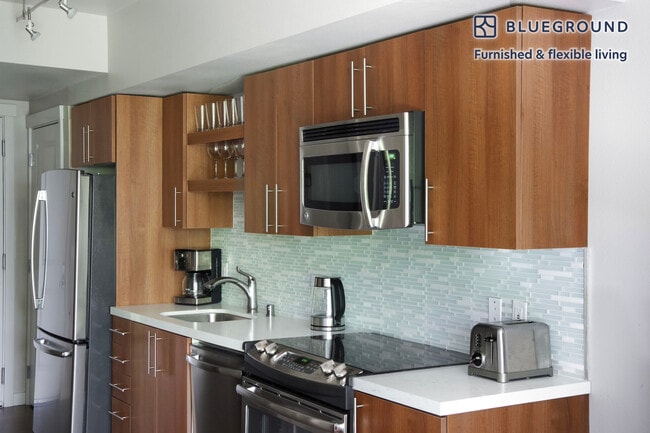 Photo - 10333 Main St Unit SI FL3-ID619