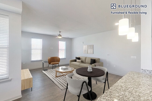 Photo - 4300 Swanson Wy Unit SI FL2-ID2347A