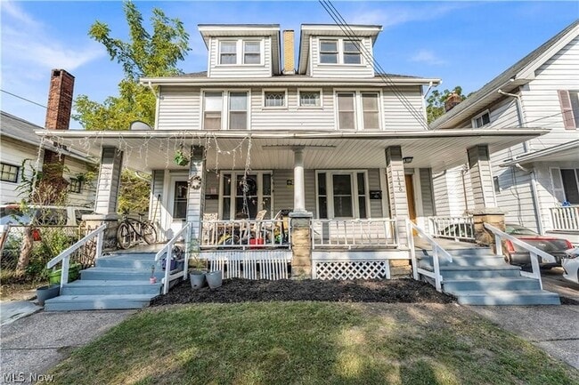 Building Photo - 1446 Hopkins Ave