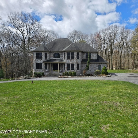 Building Photo - 5132 Pocono Park