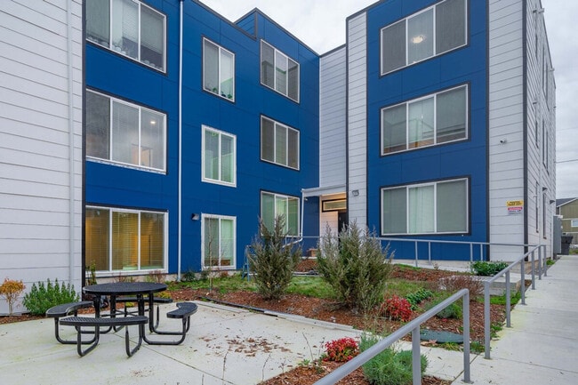 Photo - 4502 S Puget Sound Ave Unit ID1366790P