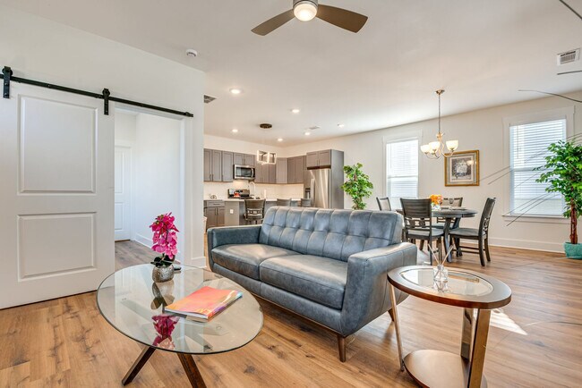 Photo - 445 Griffin St NW Unit SI ID1631901P