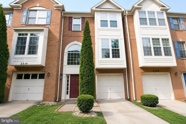 Building Photo - 2218 Mears Ln